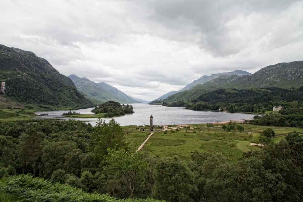 Suivez Alistair pour la chasse aux cerfs dans les Highlands