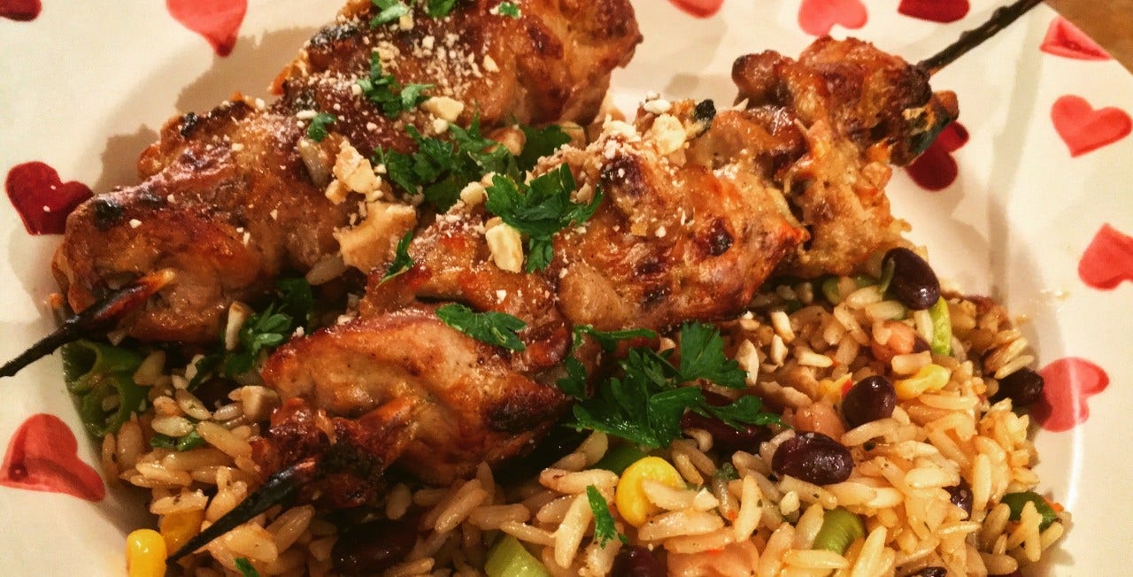Recette: brochettes de faisan au satay